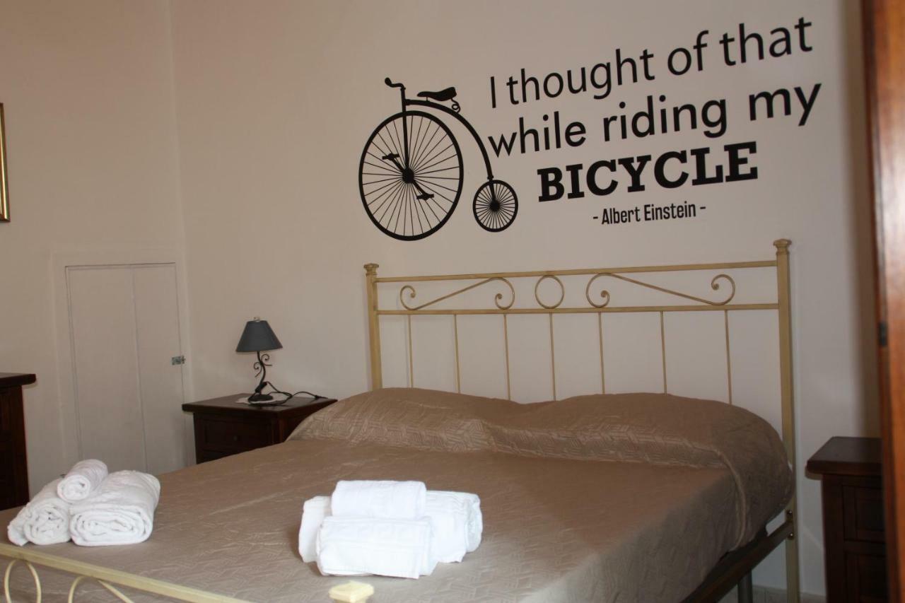 Gaeta Via Indipendenza Bed & Breakfast ภายนอก รูปภาพ